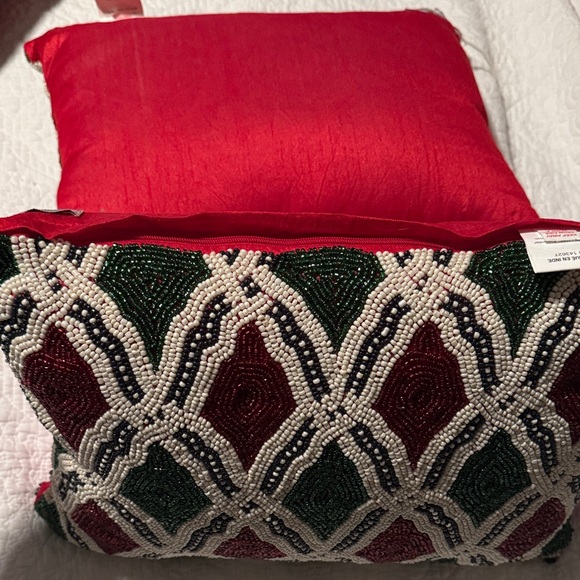 Festive Beaded Holiday Pillows - Picture 7 of 9